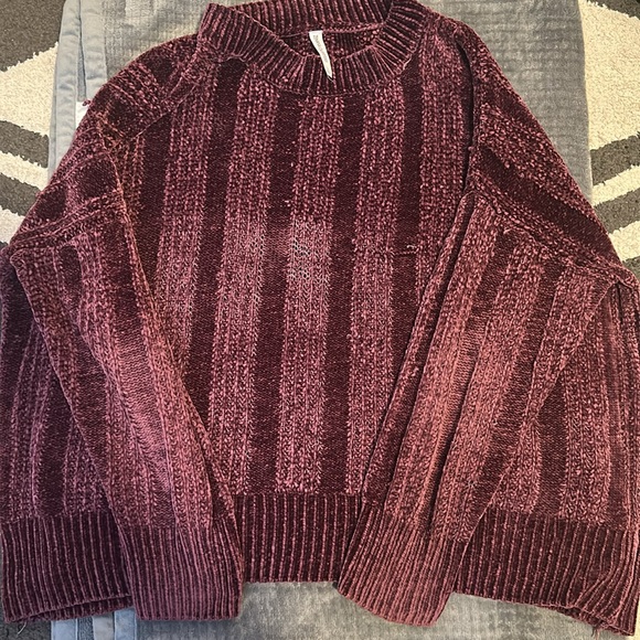 Plum Comfy Sweater - Picture 2 of 8